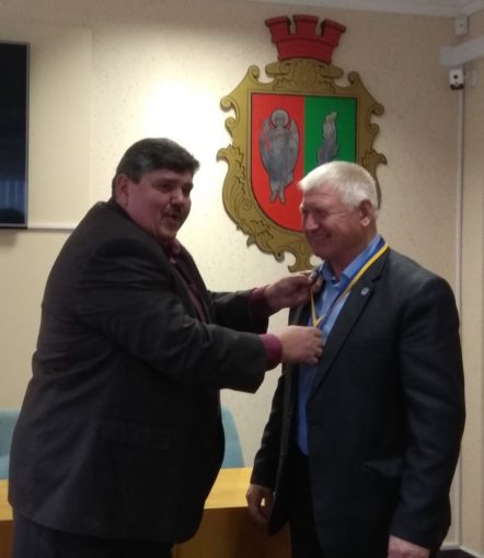 Із вдячністю – волонтерам !